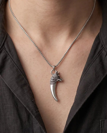 Silver Wolf Tooth Pendant Box Chain