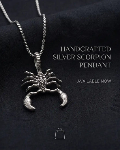 Antiqued Alien Facehugger Pendant Box Chain
