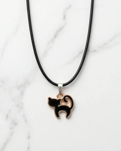 Gold Elegant Sitting Cat Necklace