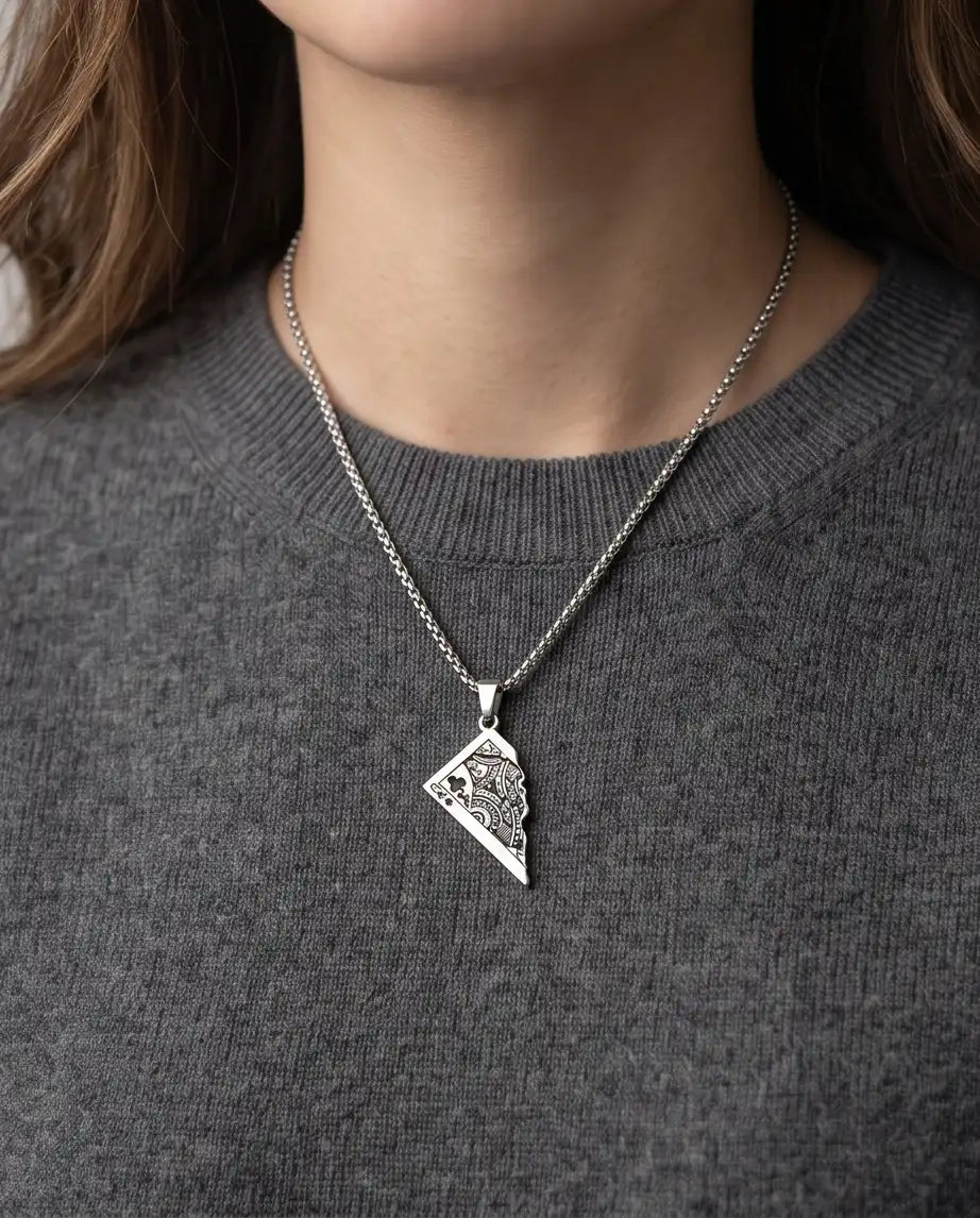 Broken Playing Card Queen Pendant Box Chain