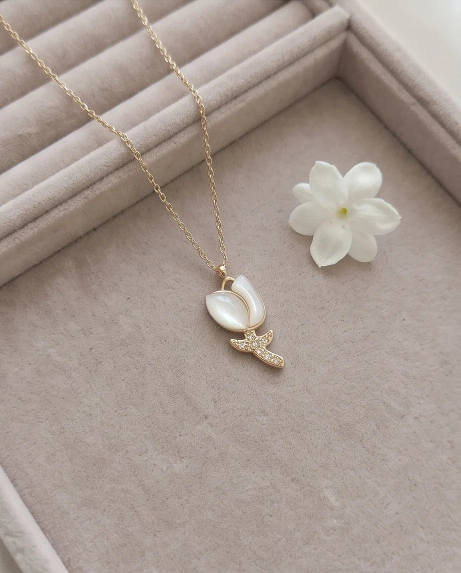 Gold Mother of Pearl Tulip Necklace