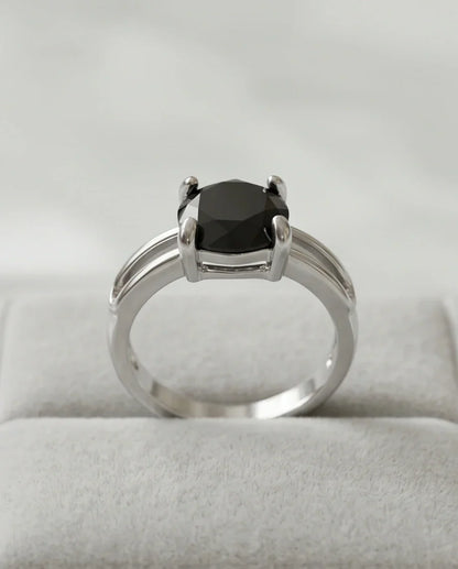 Sterling Silver Round-Cut Split Shank Black Onyx Ring
