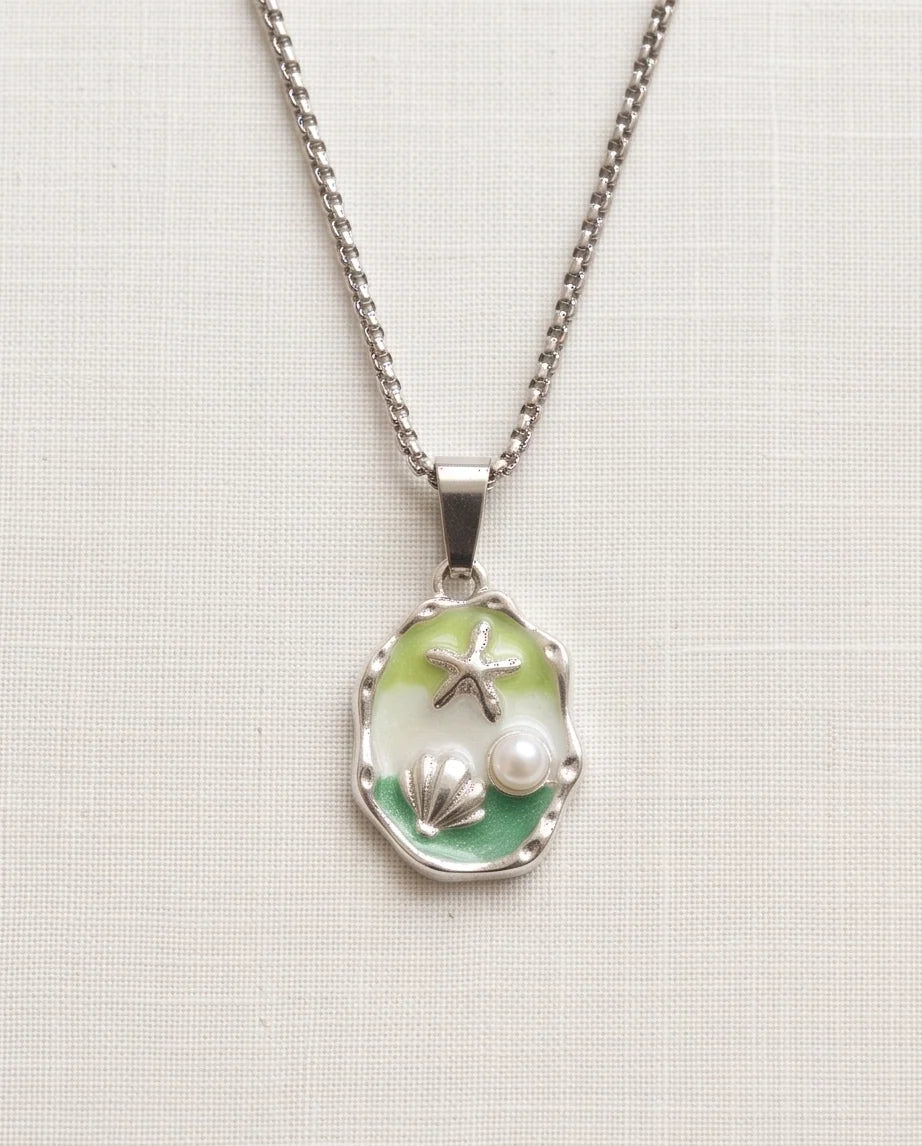 Silver Green Seashell Starfish Pearl Enamel Medallion Chain Necklace