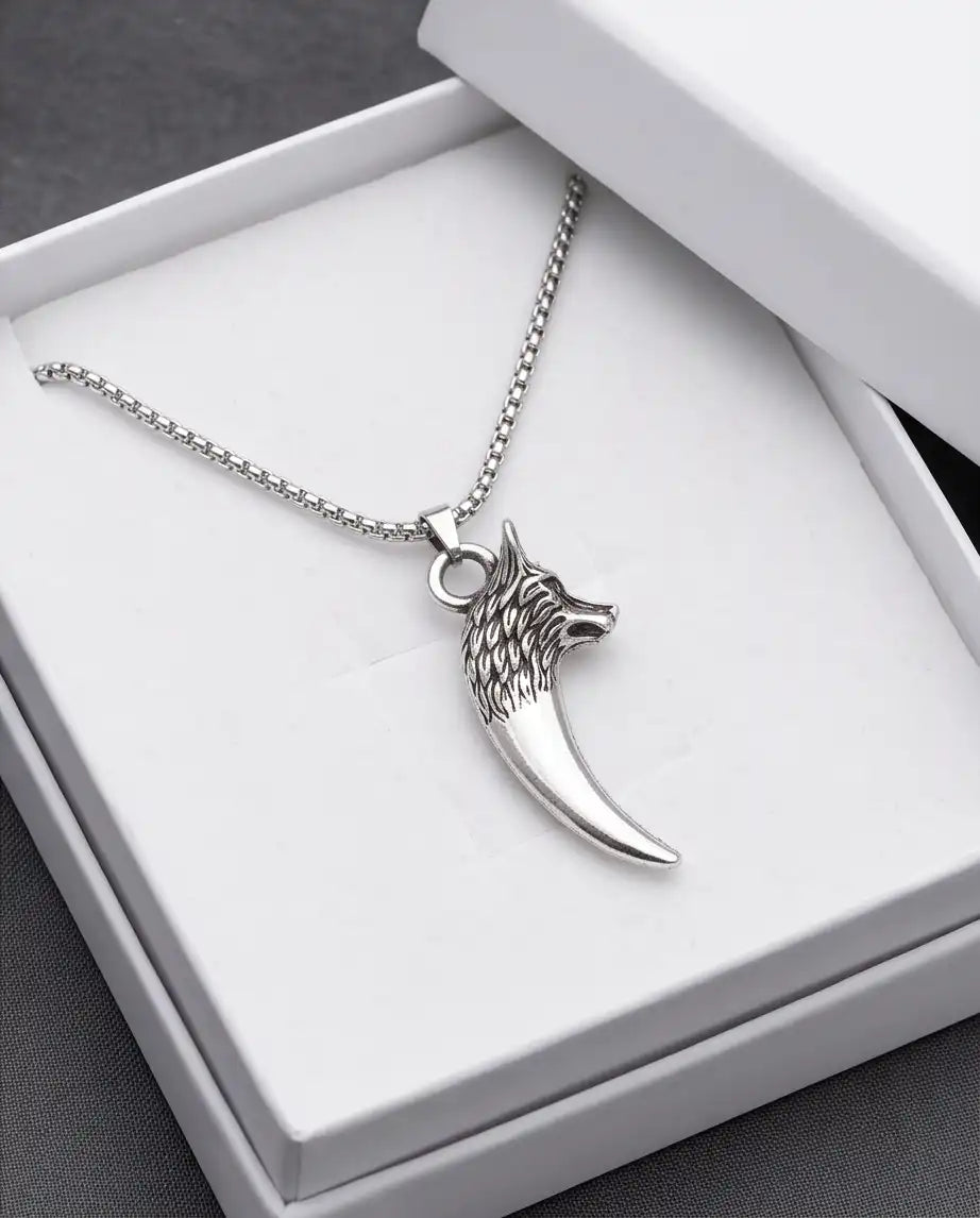 Silver Wolf Tooth Pendant Box Chain