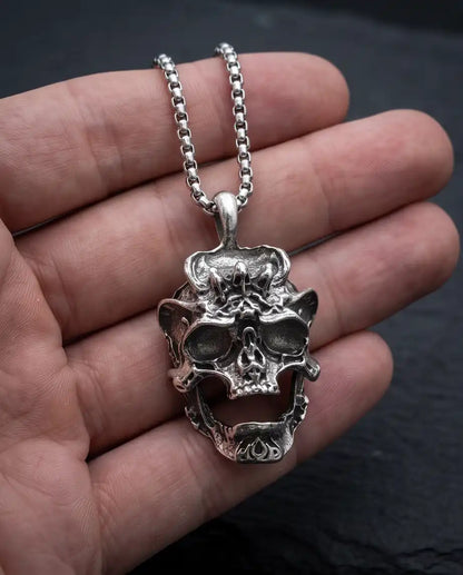 Gothic Screaming Demon Skull Pendant Silver Box Chain Necklace