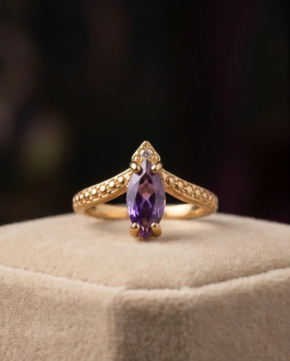 Vintage Gold Marquise Amethyst Filigree Ring