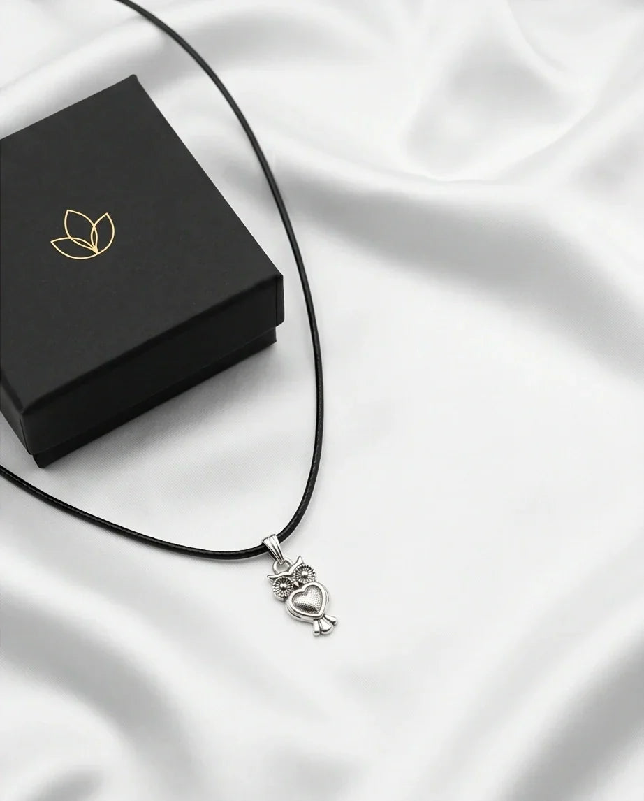 Silver Retro Heart Owl Necklace