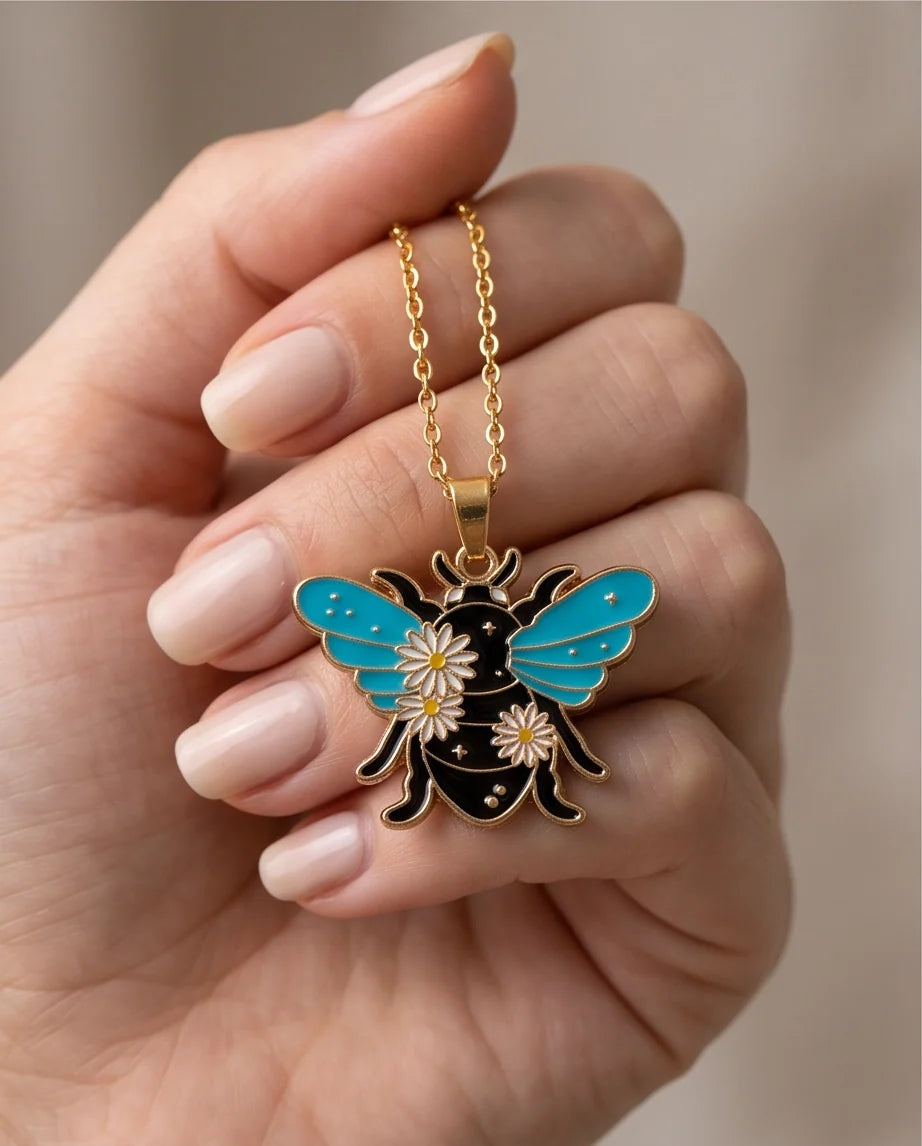 Gold Daisy Honeybee Enamel Chain Necklace